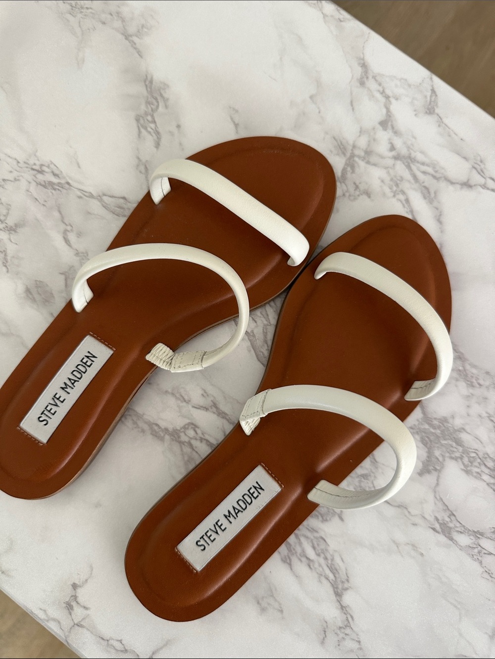 Steve Madden White-Strap white Footbed Slide Sandals
